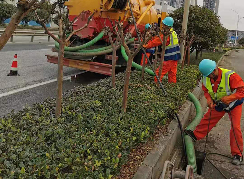 通化市政管道清淤