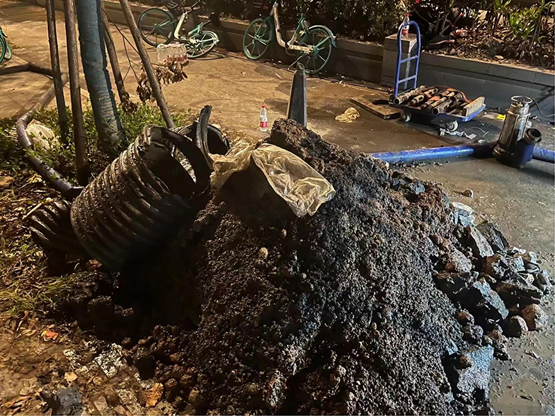 通化本地下水道疏通师傅，不通不收费【距您500米】